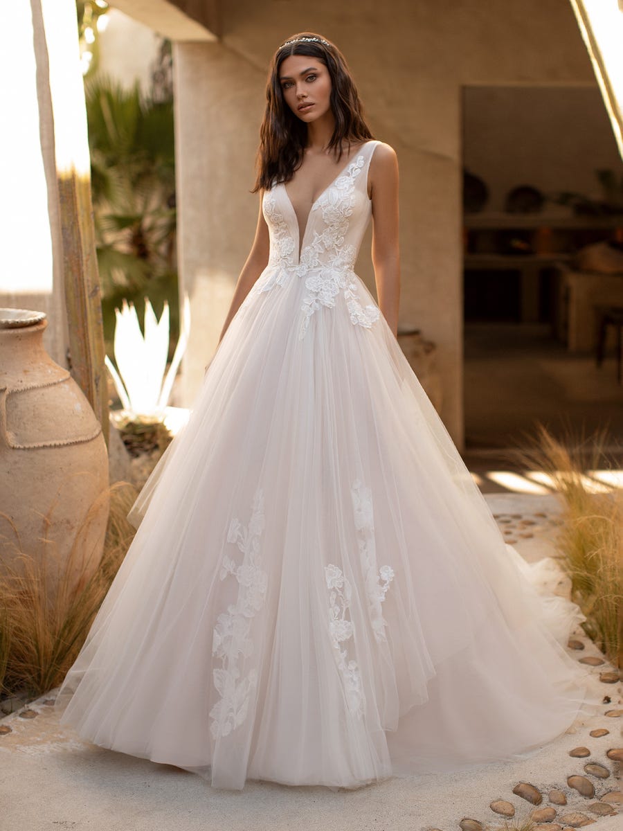 Garner by Pronovias