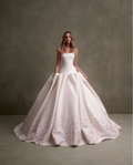 NF099 LUXE by Nicole+Felicia